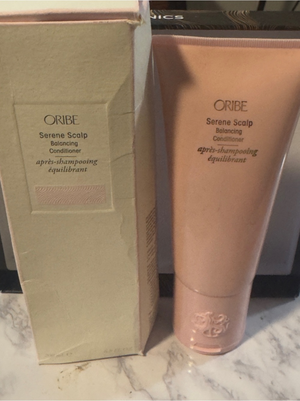 NEW Oribe Serene Scalp Balancing - Soft Pink Tube